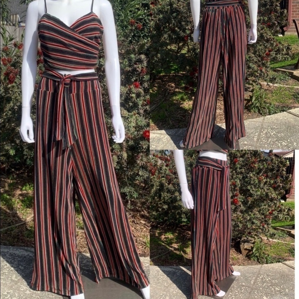 NWT House Of Harlow 1960 Relaxed Fit Flare Leg Boho Bubble Palazzo Pants - Picture 3 of 11